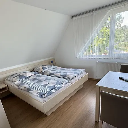 1 - Klockenhagen Apartment Hirschburg